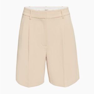 Aritzia Wilfred beautiful effortless short 7 inch, size 14, colour flax beige